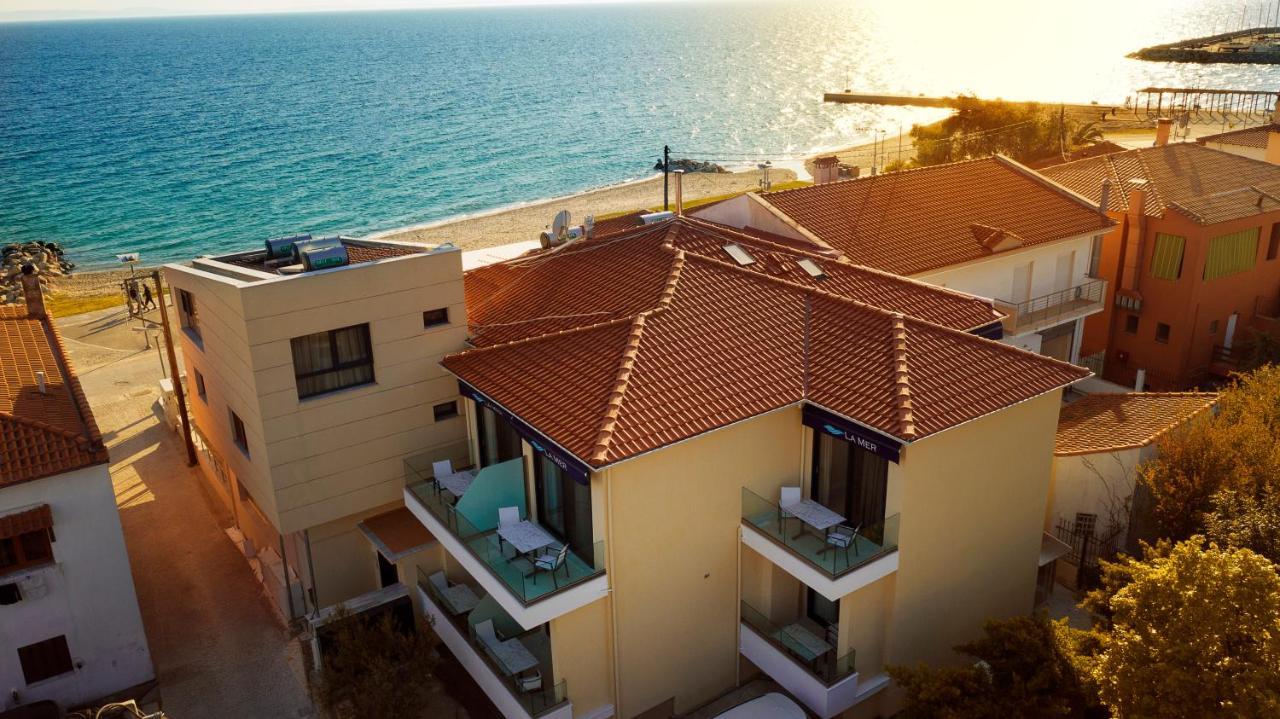 La Mer Apartments Никити Екстериор снимка