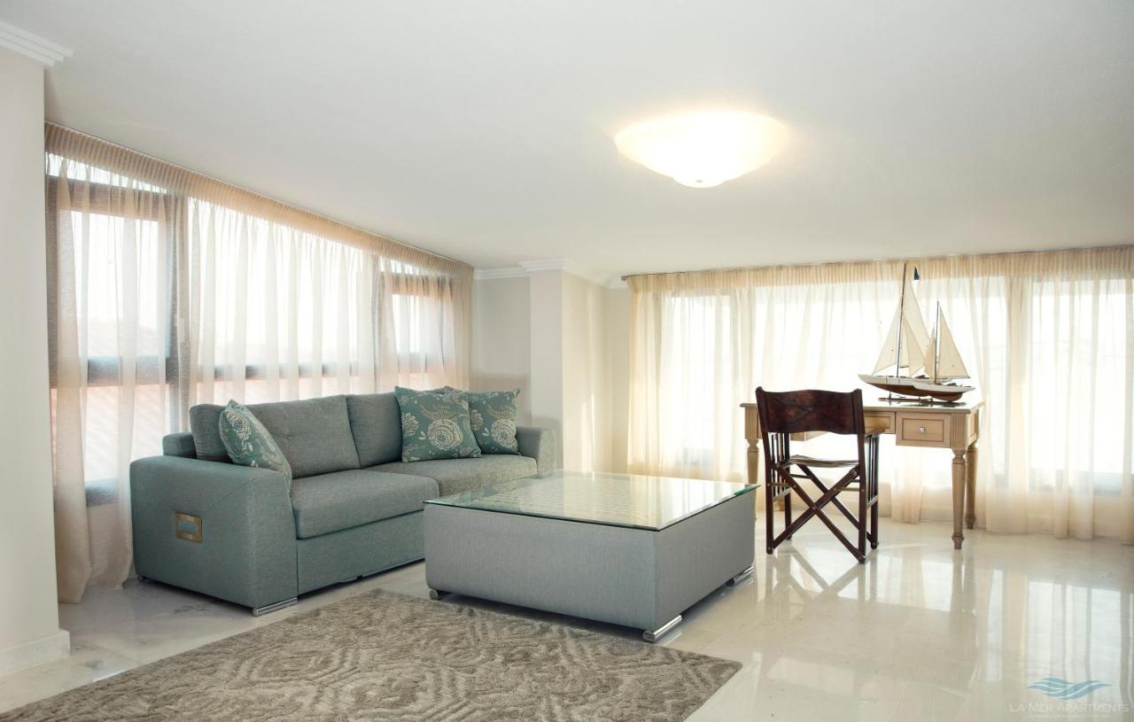 La Mer Apartments Никити Екстериор снимка