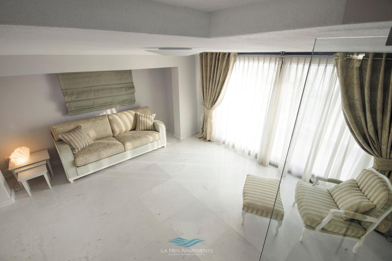 La Mer Apartments Никити Екстериор снимка