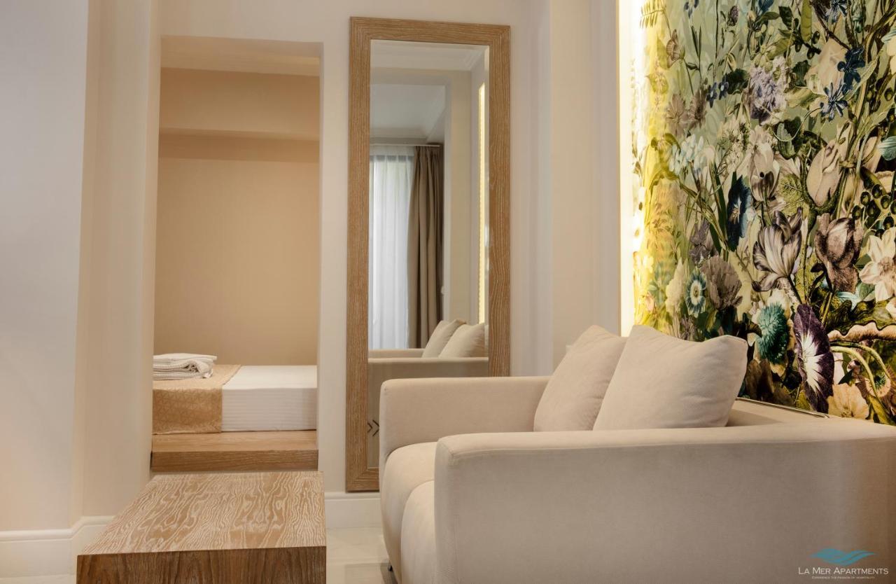 La Mer Apartments Никити Екстериор снимка