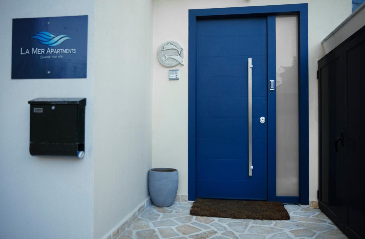 La Mer Apartments Никити Екстериор снимка