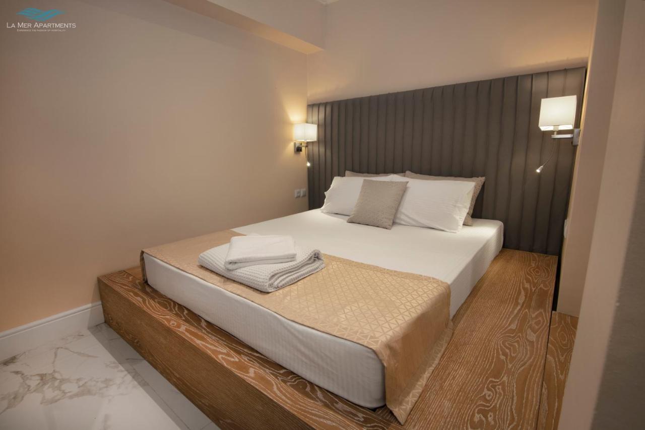 La Mer Apartments Никити Екстериор снимка