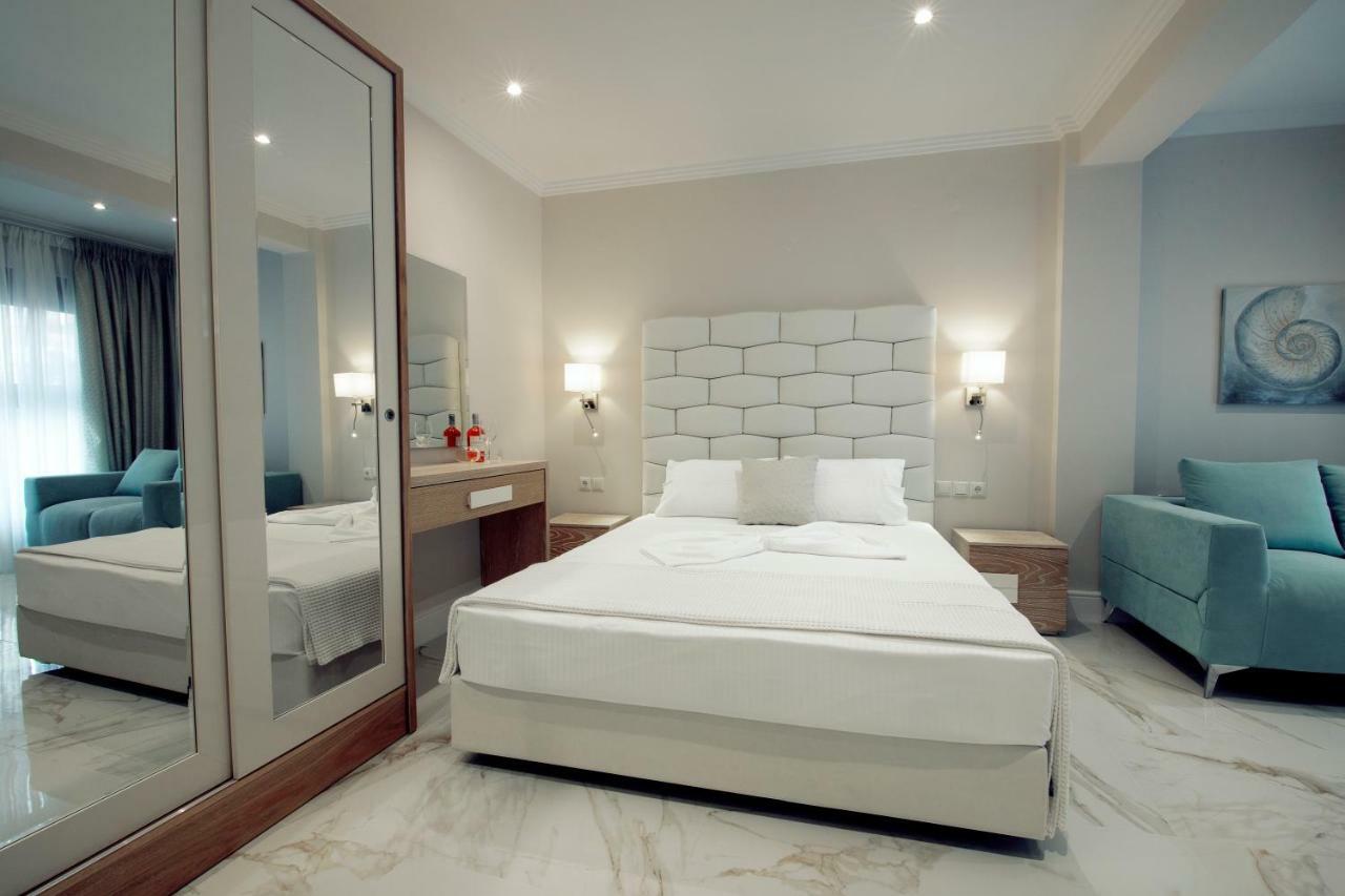La Mer Apartments Никити Екстериор снимка