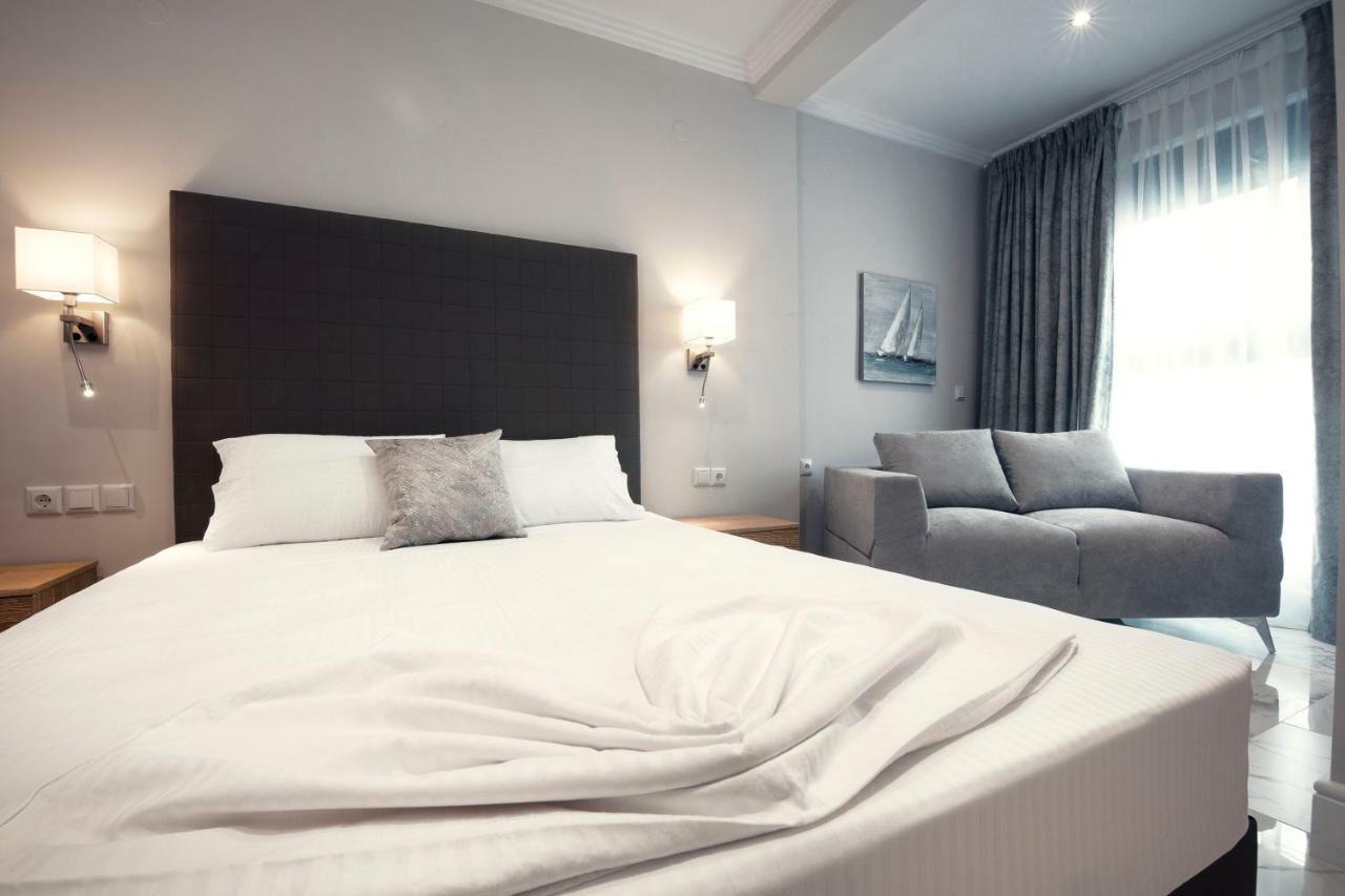 La Mer Apartments Никити Екстериор снимка